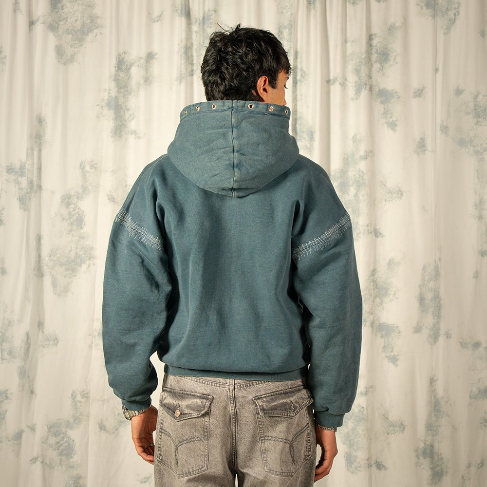 HODDIE DISTRESSED BLUE
