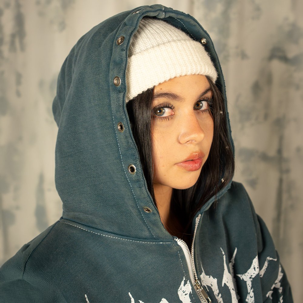 HODDIE DISTRESSED BLUE